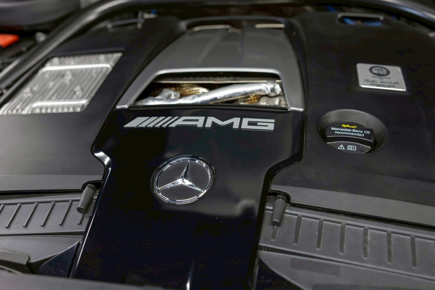 LINE_ALBUM_G63_251124_2