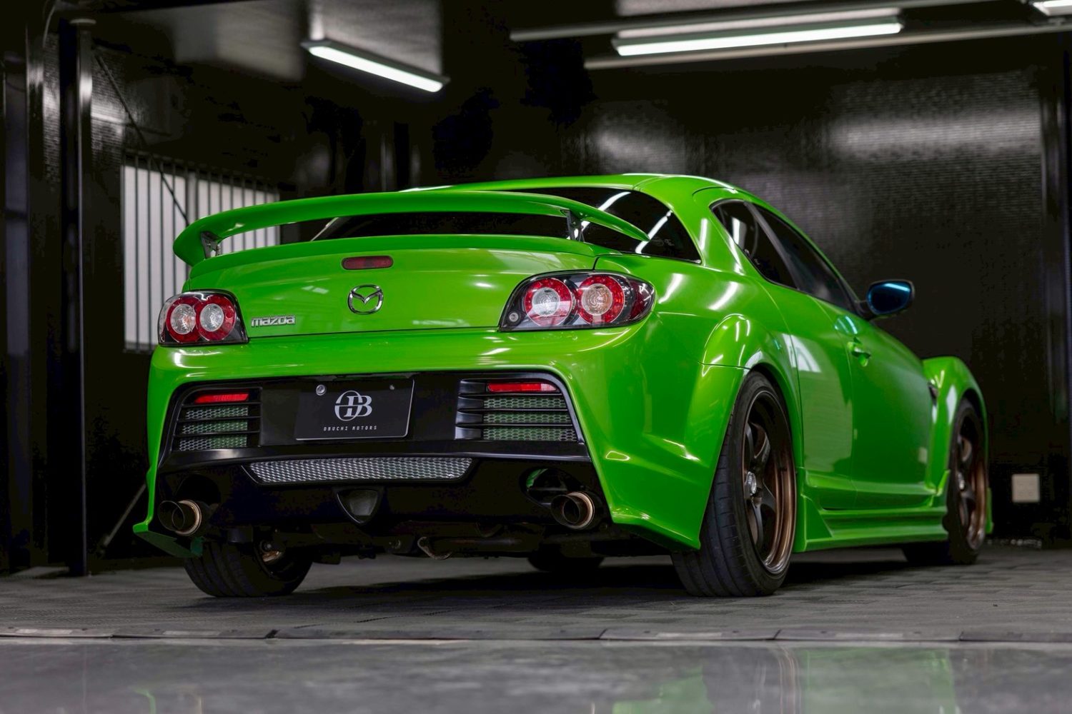 LINE_ALBUM_RX-8_260409_16