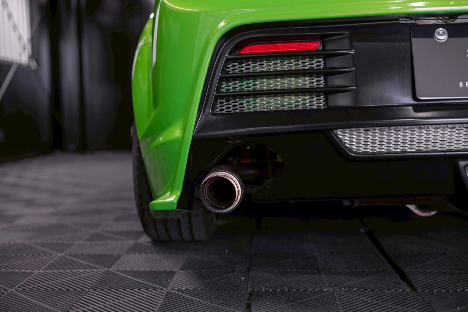 LINE_ALBUM_RX-8_260409_22